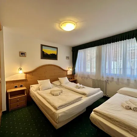 B&B Cesa Planber Mountain View Bike Friendly Canazei Exterior photo