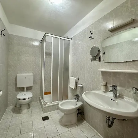 B&B Cesa Planber Mountain View Bike Friendly Canazei Exterior photo