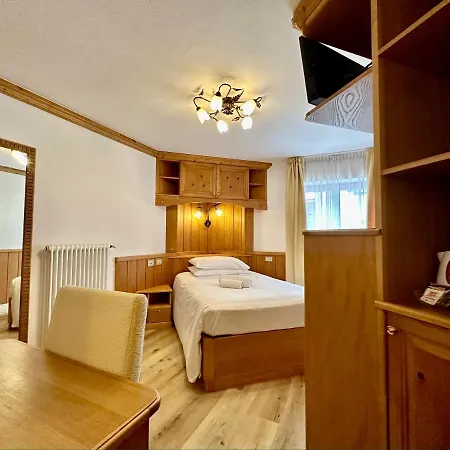 B&B Cesa Planber Mountain View Bike Friendly Canazei Exterior photo