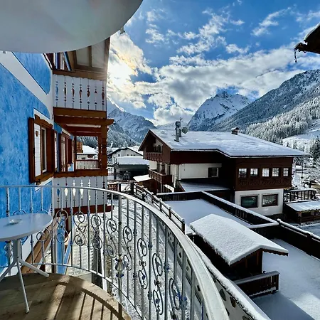B&B Cesa Planber Mountain View Bike Friendly Canazei Exterior photo