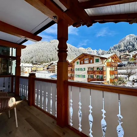 B&B Cesa Planber Mountain View Bike Friendly Canazei Exterior photo