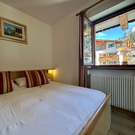 B&B Cesa Planber Mountain View Bike Friendly Canazei Exterior photo