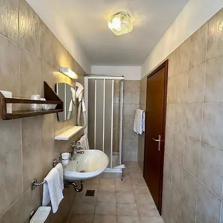 B&B Cesa Planber Mountain View Bike Friendly Canazei Exterior photo