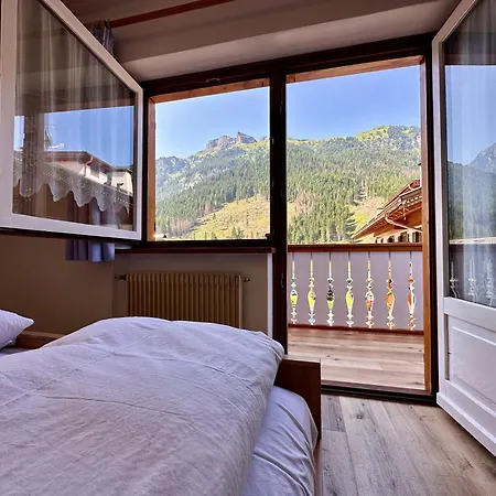 B&B Cesa Planber Mountain View Bike Friendly Canazei Exterior photo
