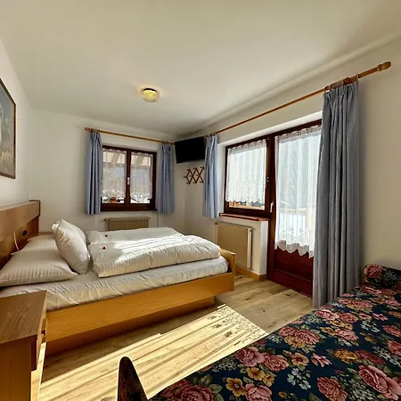 B&B Cesa Planber Mountain View Bike Friendly Canazei Exterior photo