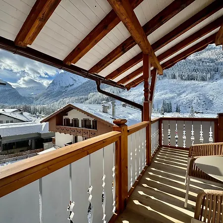 B&B Cesa Planber Mountain View Bike Friendly Canazei Room photo
